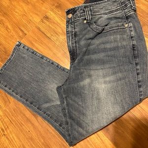 NYDJ Jeans, new without tags, no tears, no holes, no stains, no smoker.